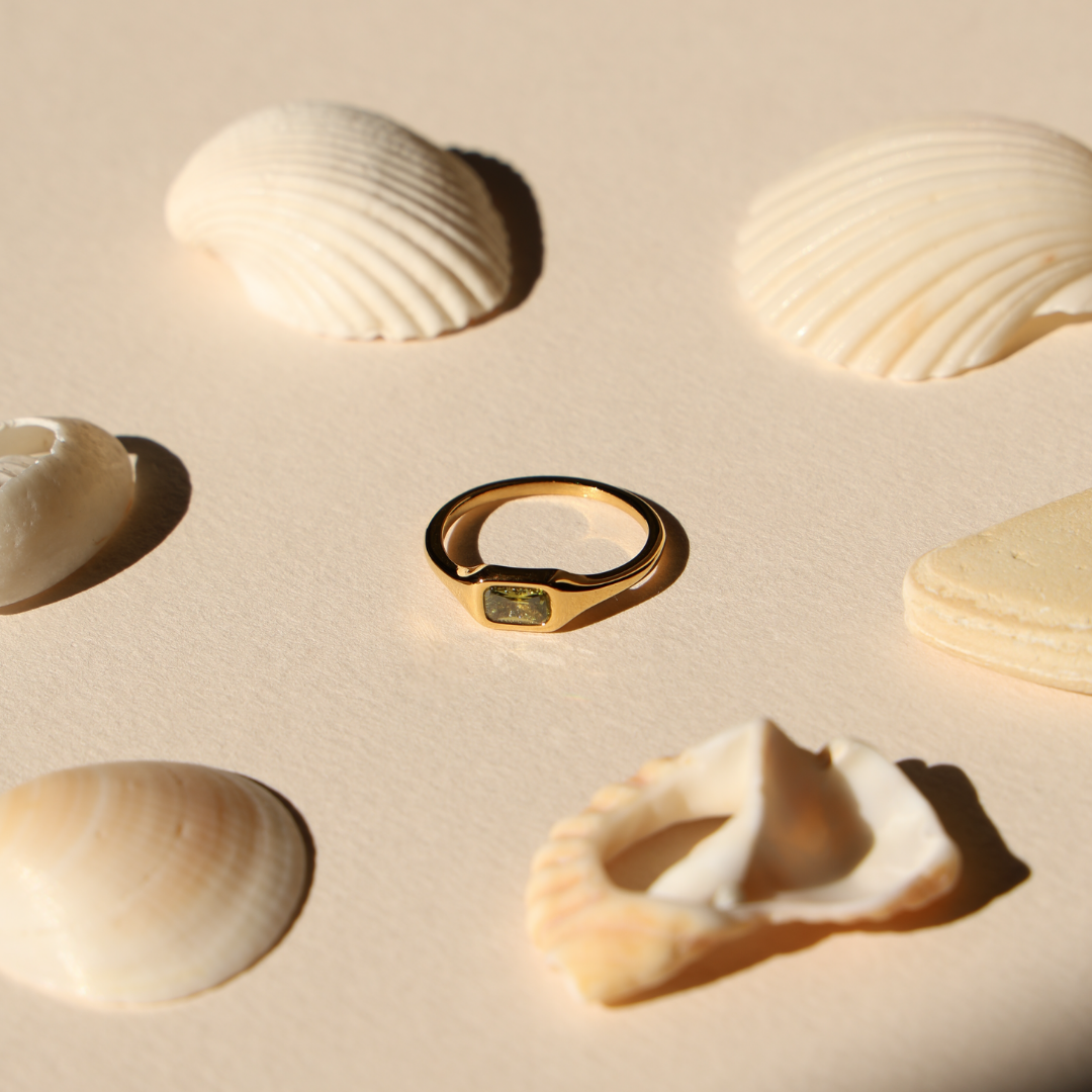 Gold Peridot Gem Ring