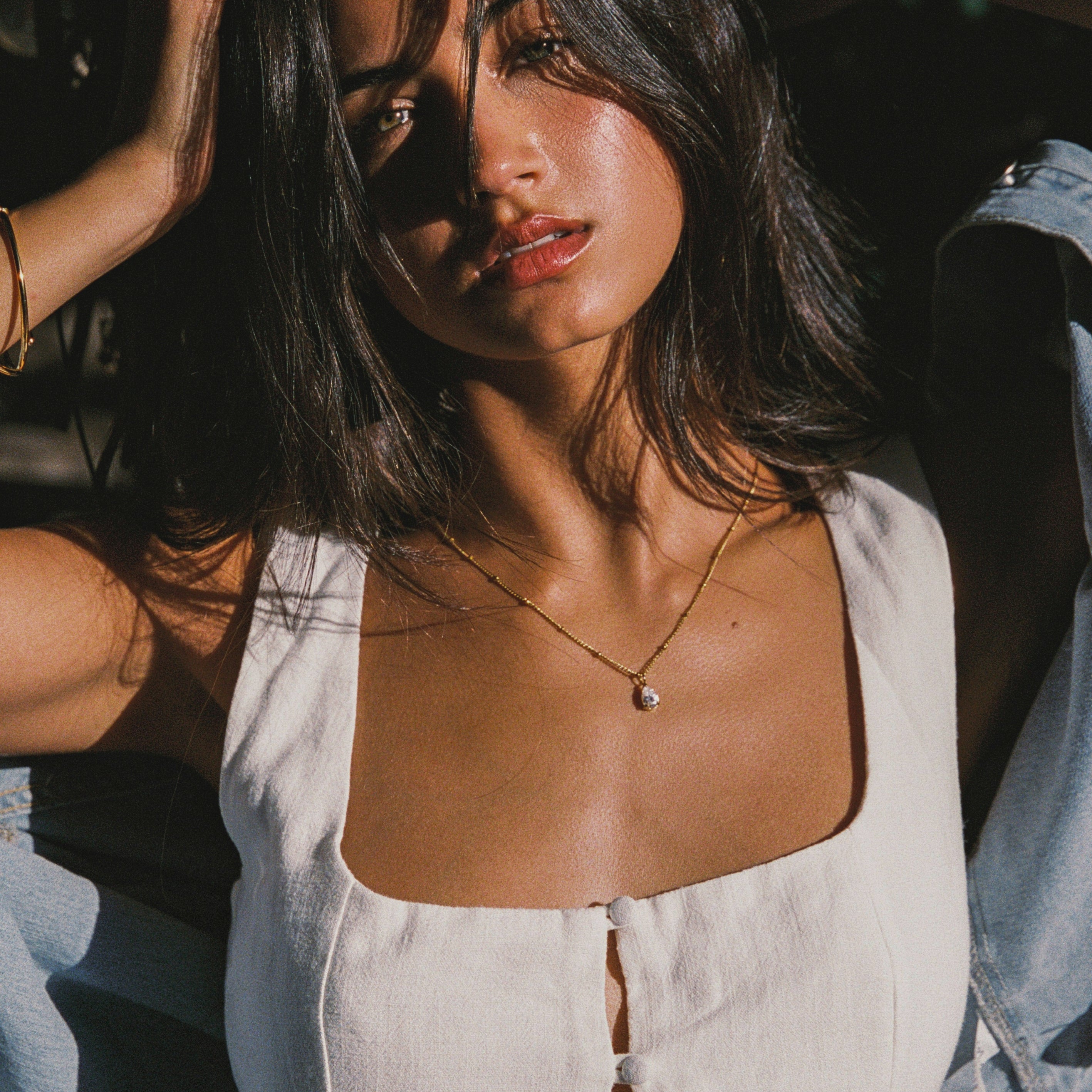 astra-necklace-lifestyle-portrait