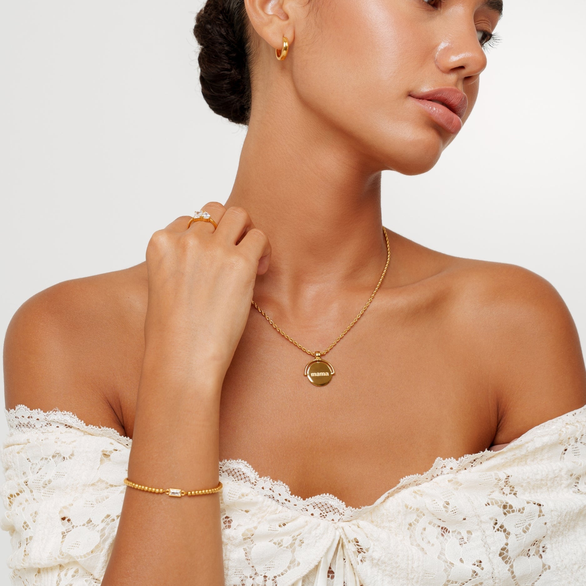 Bold Disc Necklace