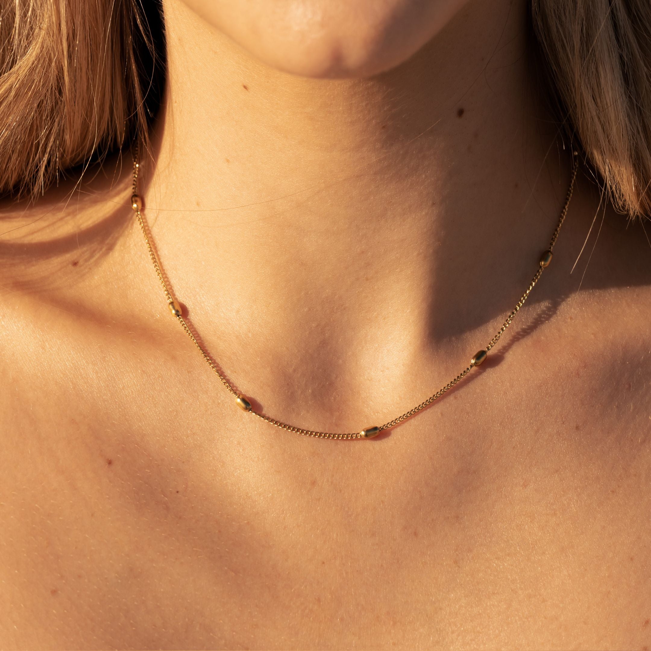 Brisa Choker Close Up