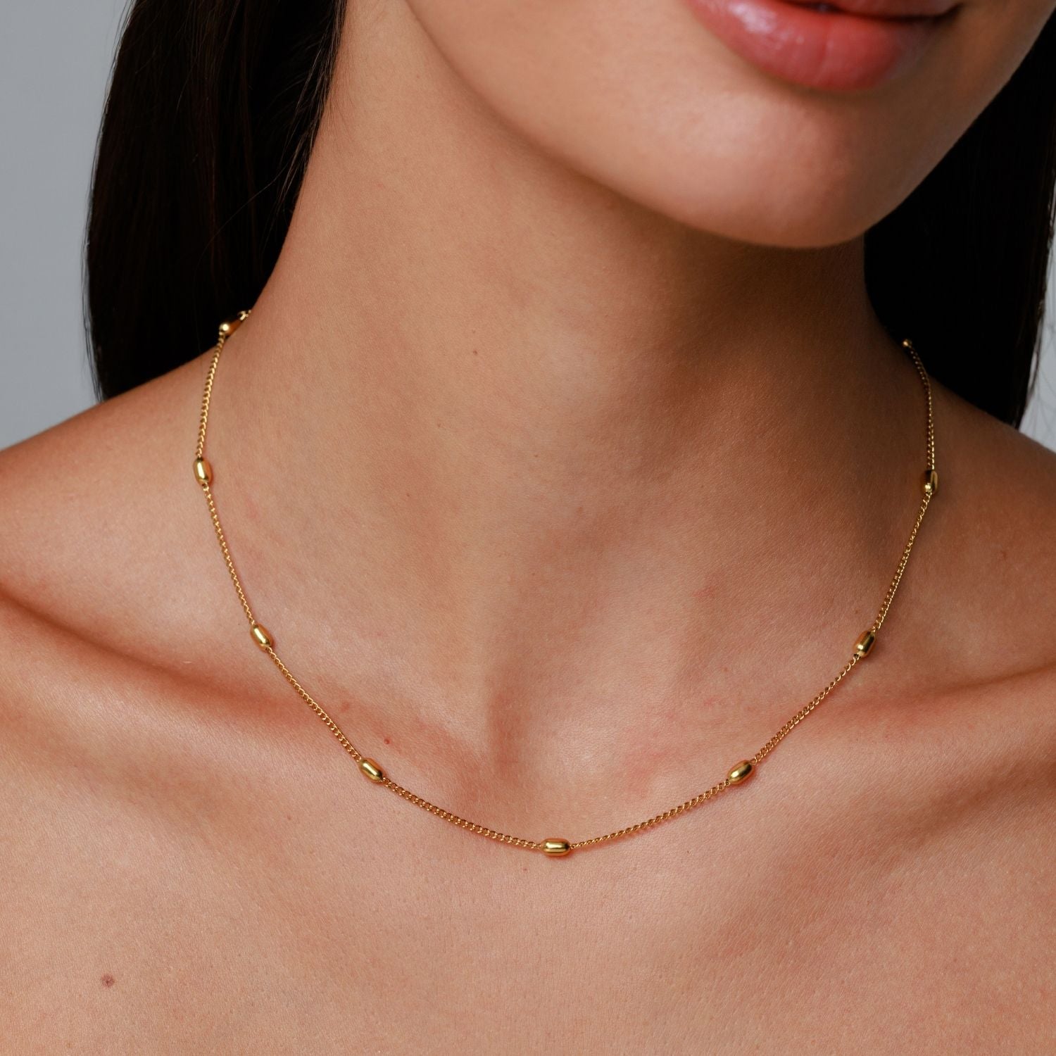 Brisa Choker Minimal Style
