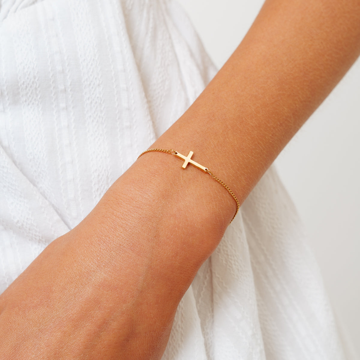 Cross Chain Bracelet