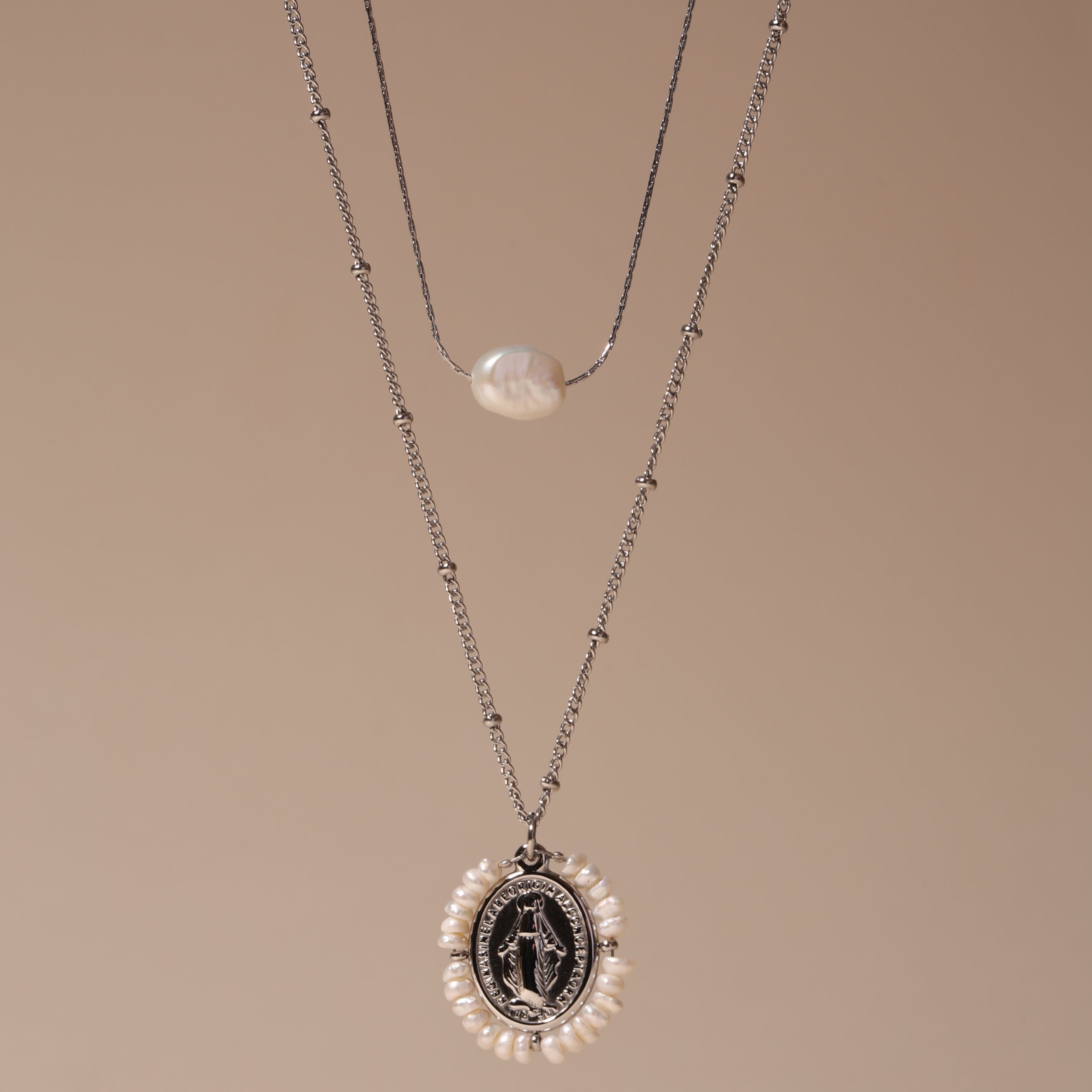 Pearl Choker Necklace