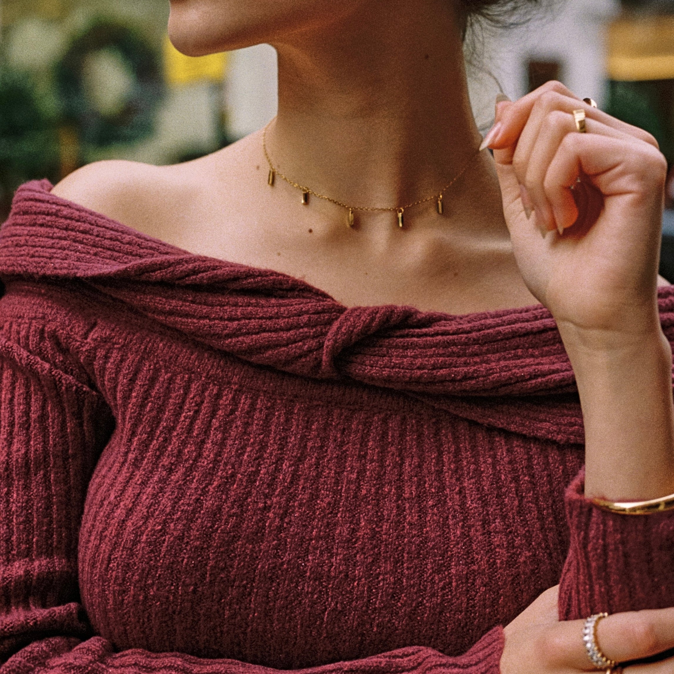 Rain Of Emeralds Choker Lifestyle Look