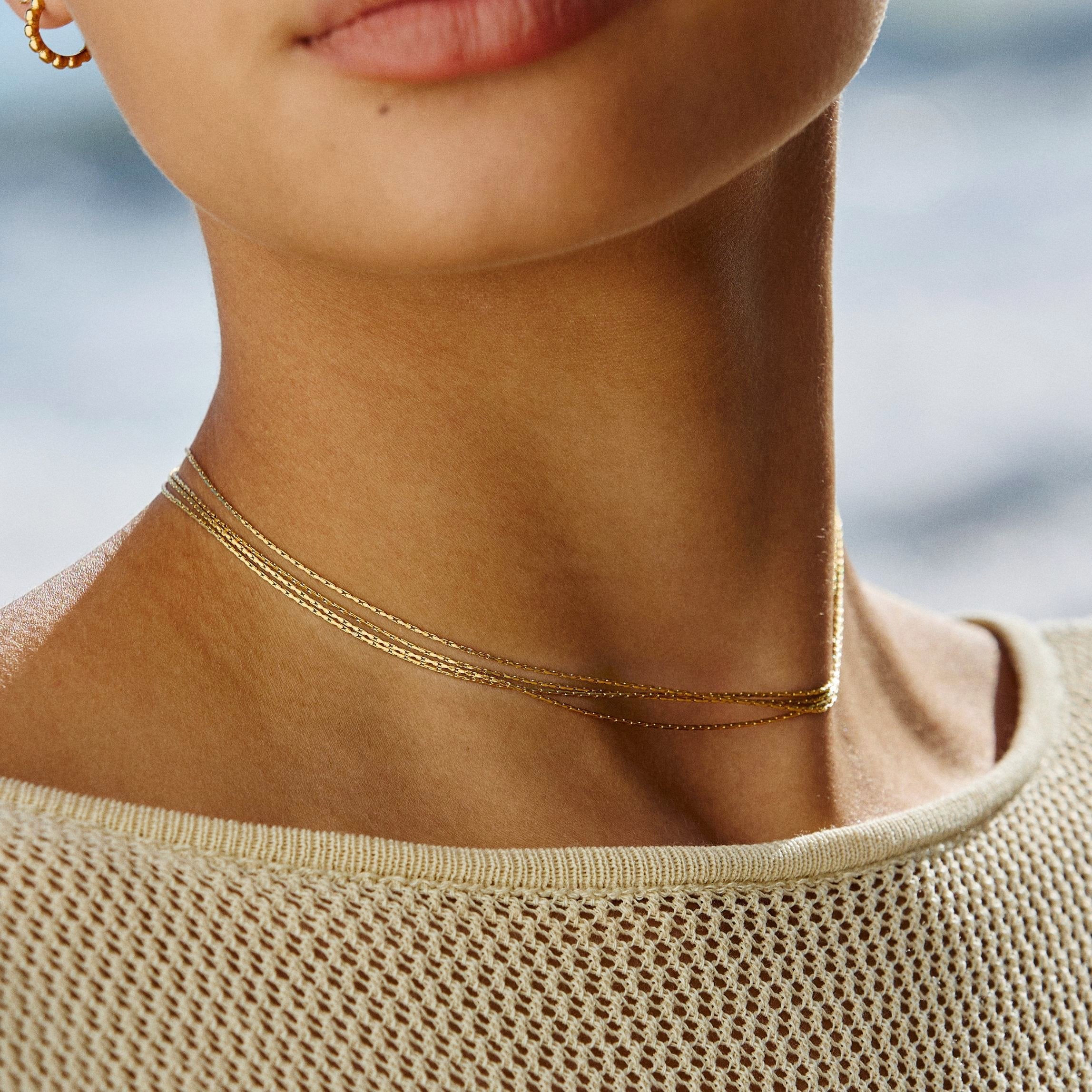 riviera-layered-choker-on-model