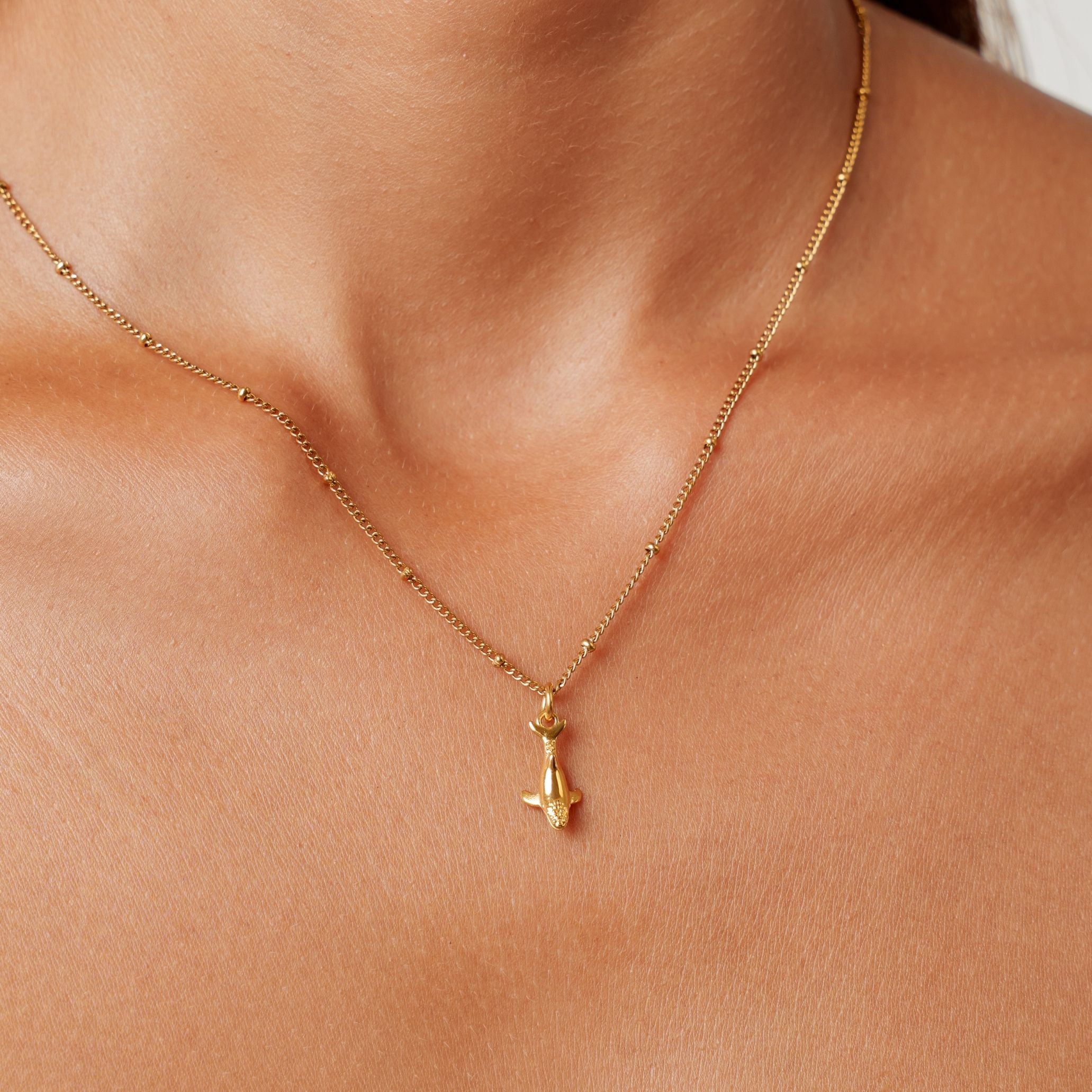 Whale pendant detail