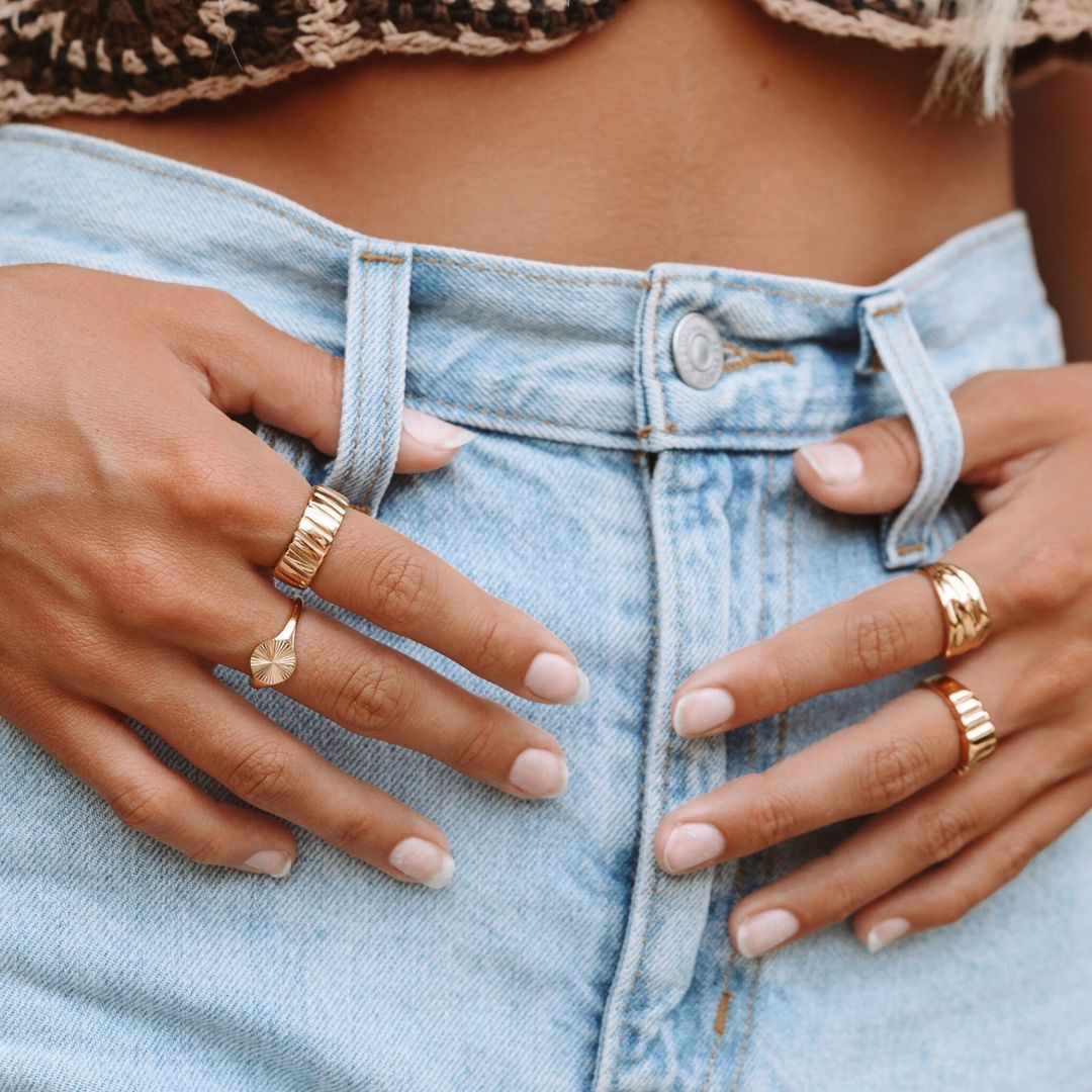 chunky gold ring