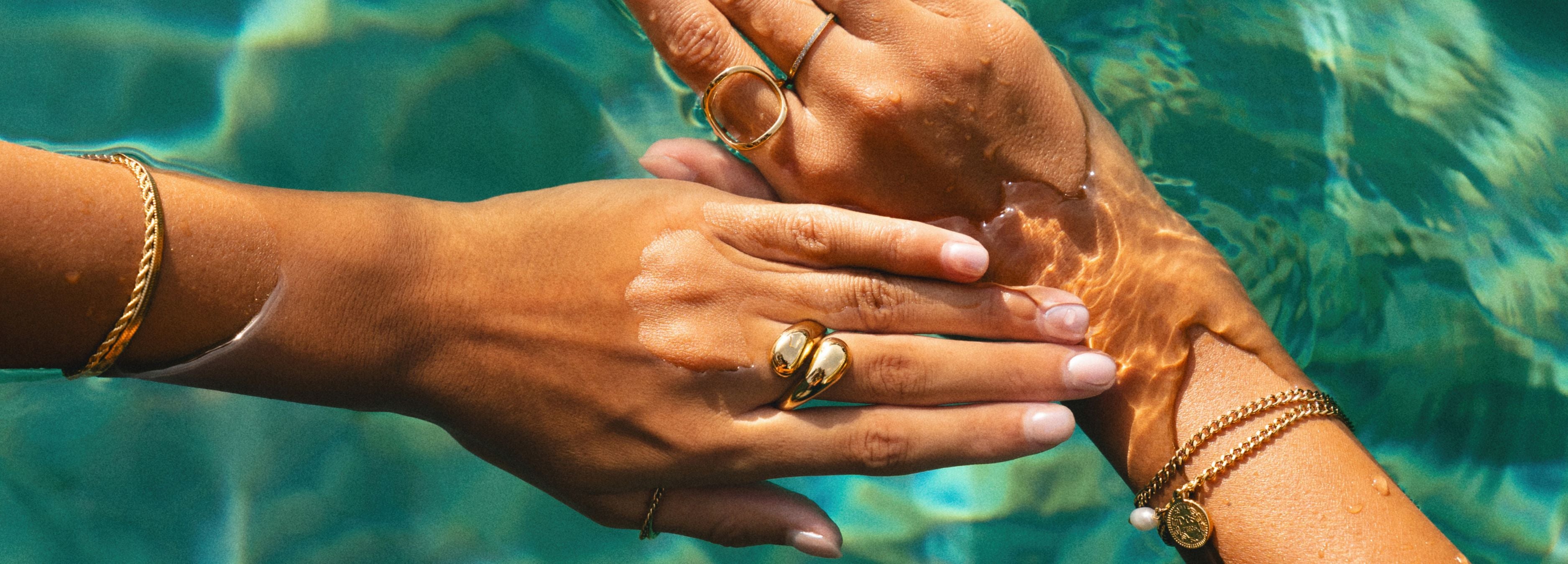 Best Waterproof Jewelry Brands