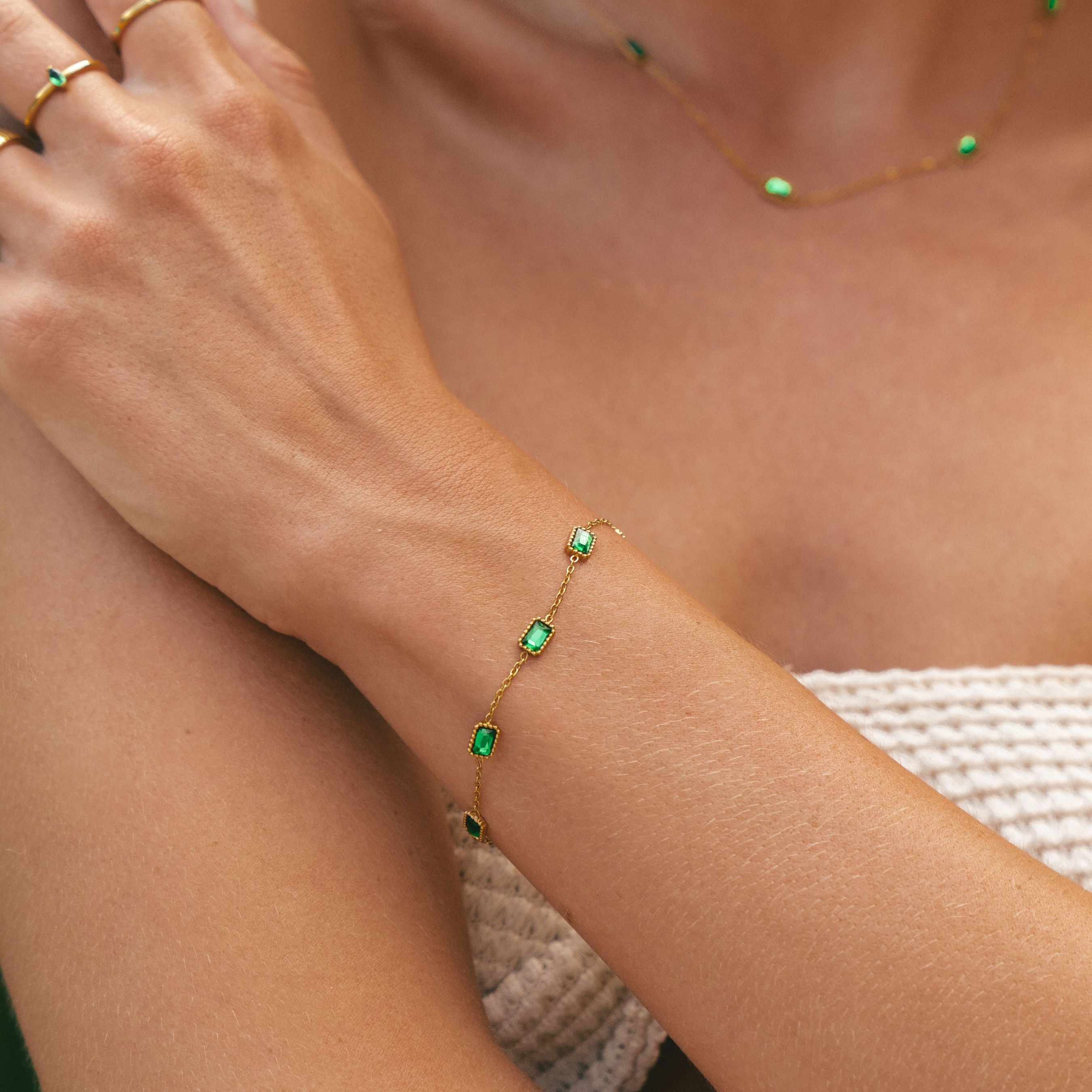 Green stones bracelets