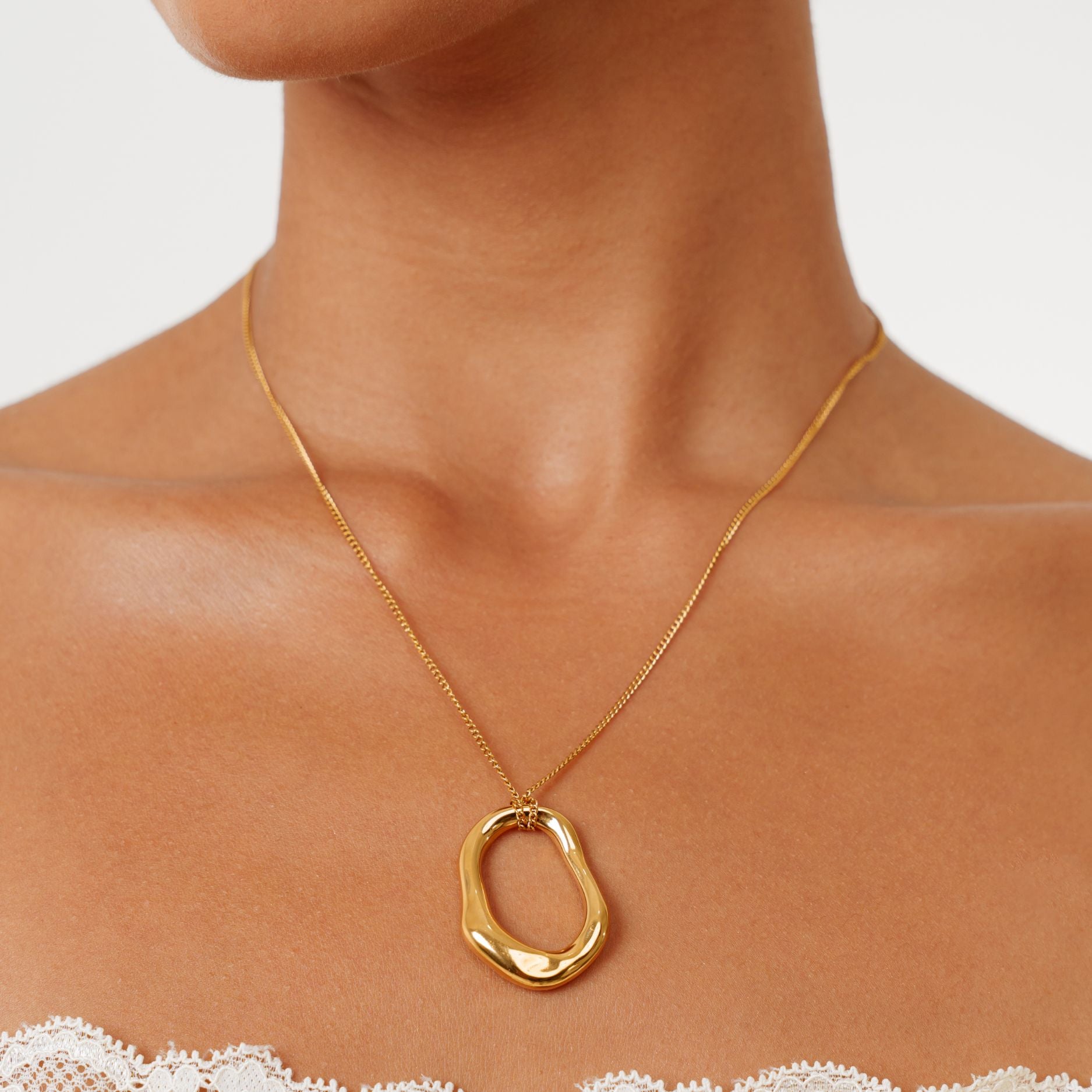 Irregular Oval Necklace