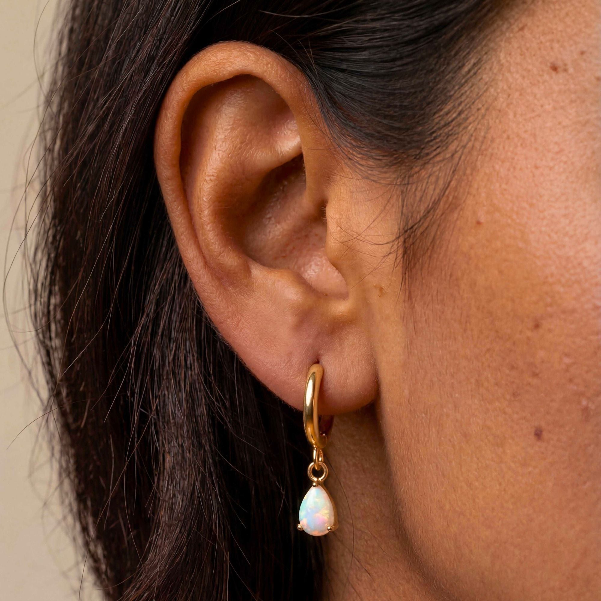 パールスタッドイヤリング