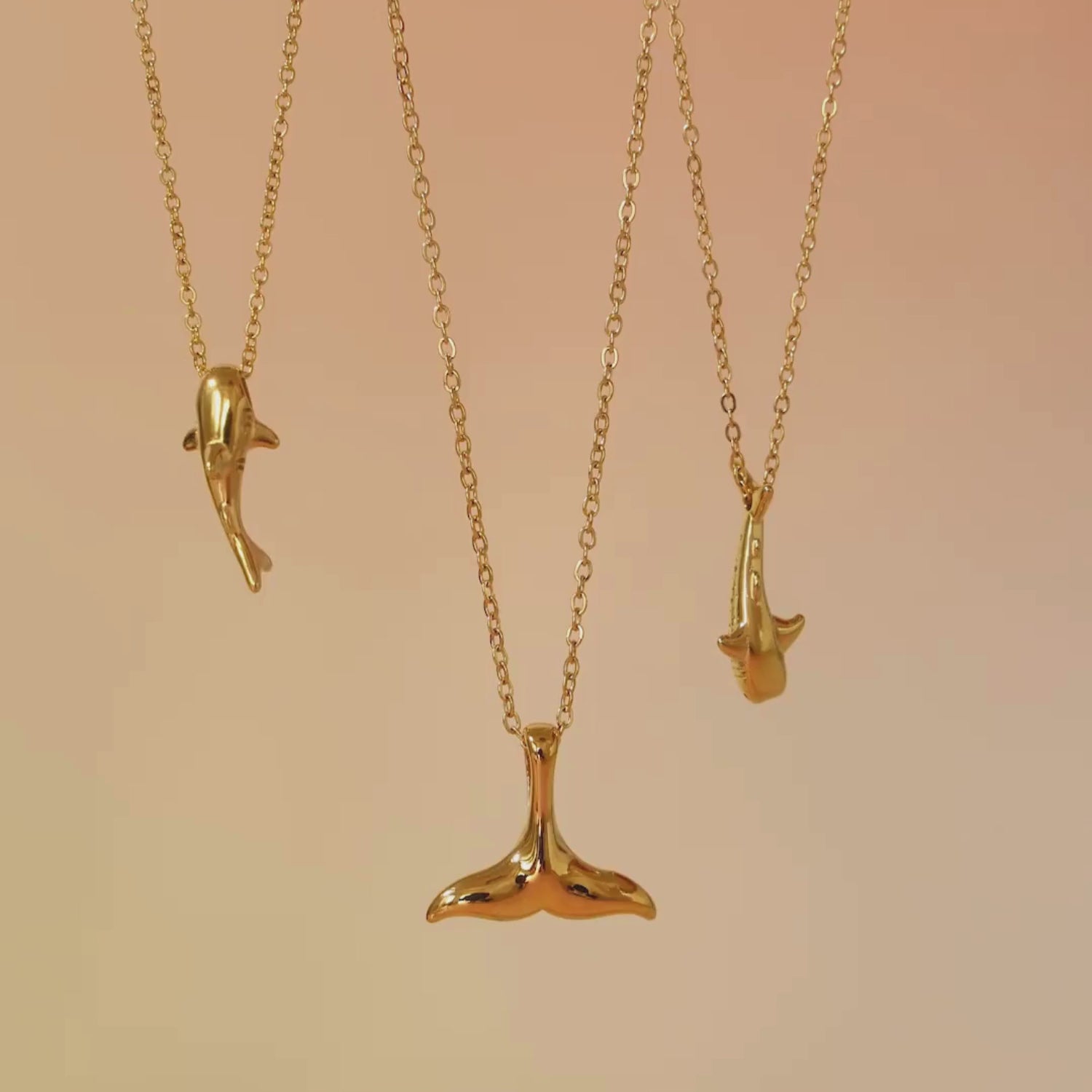 shark-necklace-video-preview