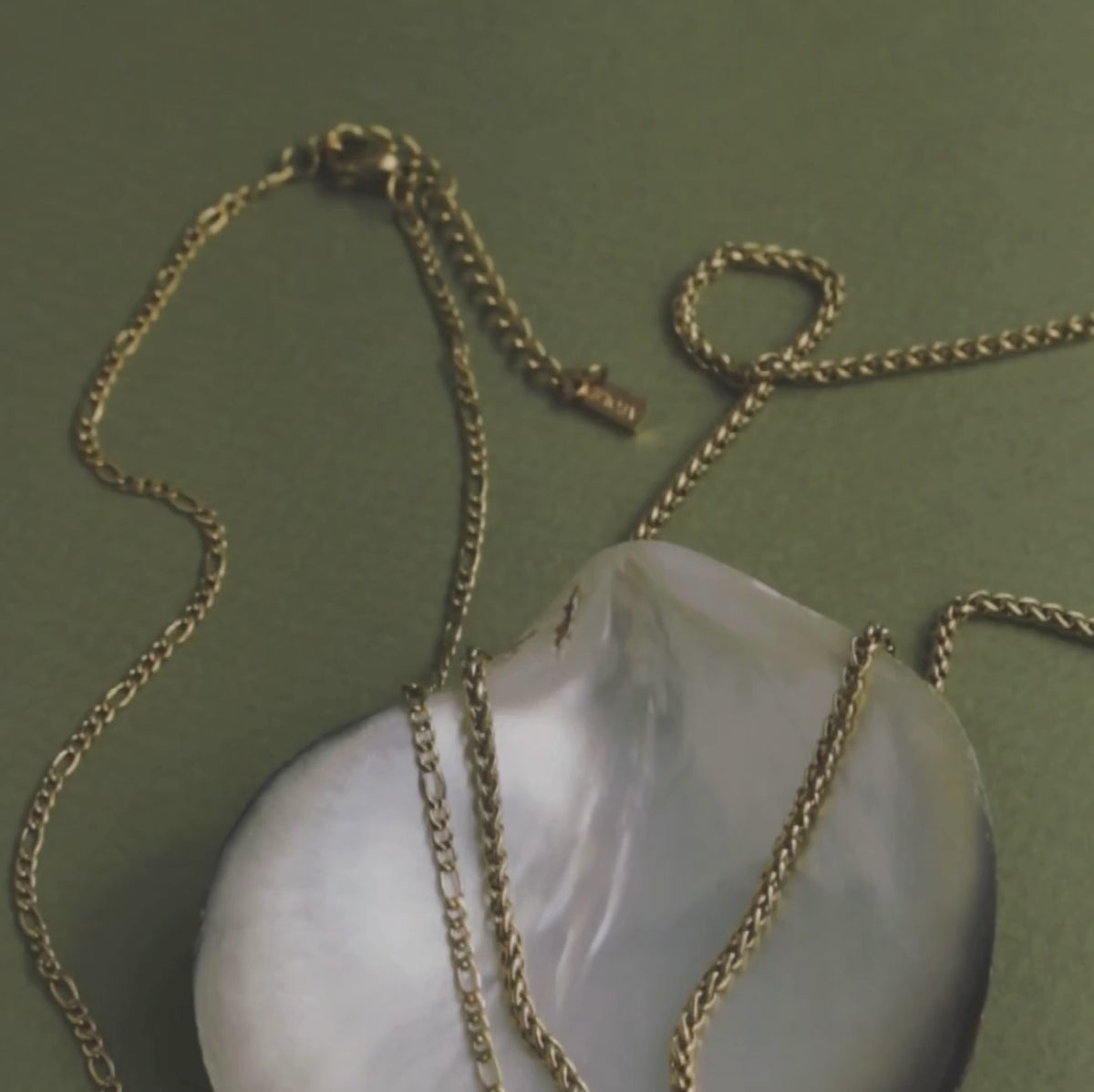 Dainty Figaro Choker