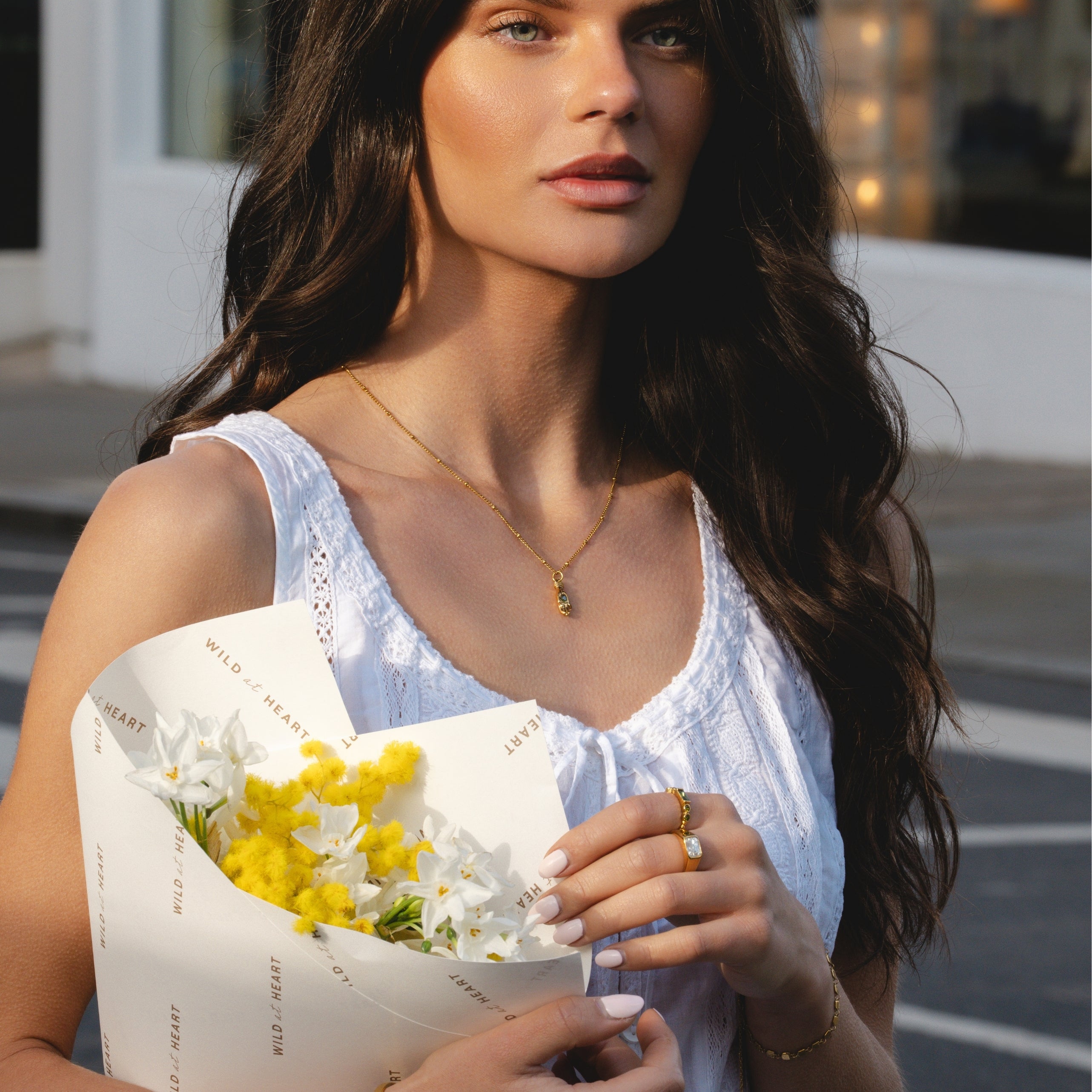 Sparkle Hand Necklace