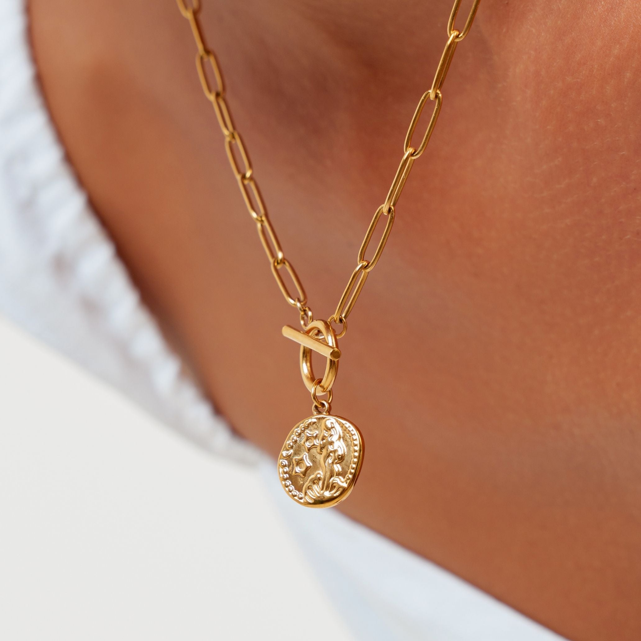 Venus Necklace