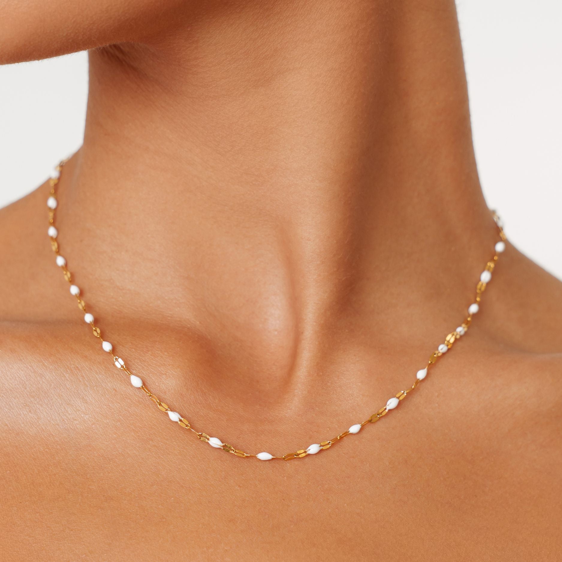 White Choker